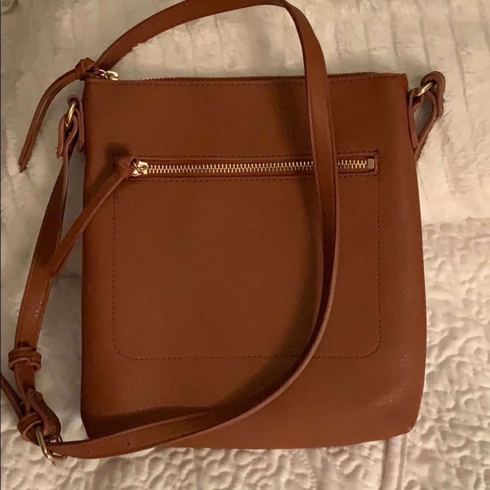 Cross over bag
